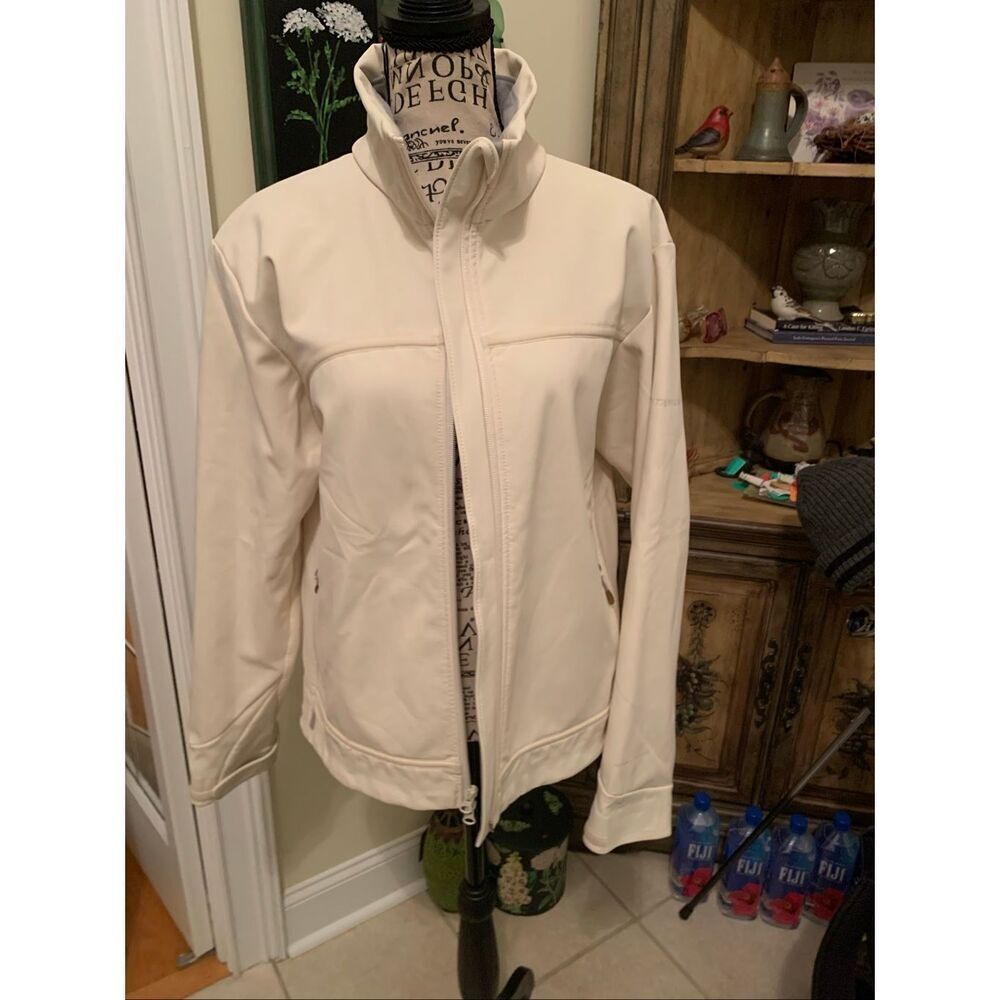 Columbia Titanium women's full-zip jacket in a cream or off-white color - Picture 9 of 9